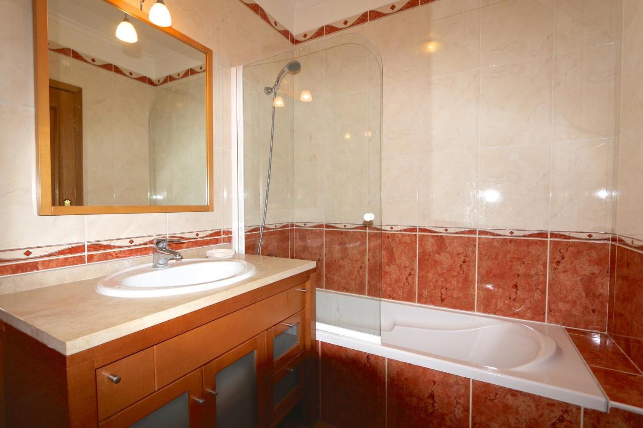 Vilamoura, Marina Sol T2 Apartment